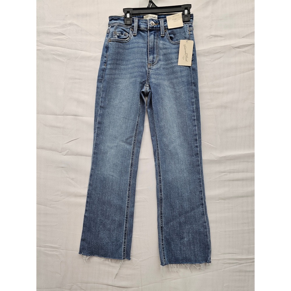 Universal Thread High Rise Kick Flare Jeans Womens 2 Medium Wash Raw Hem